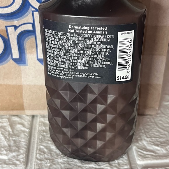 New Into the Night bath and body works single wick candle & body lotion set - Picture 4 of 7